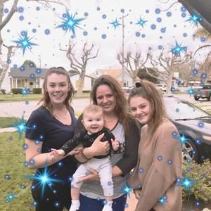 Meet your Posher, Crystal